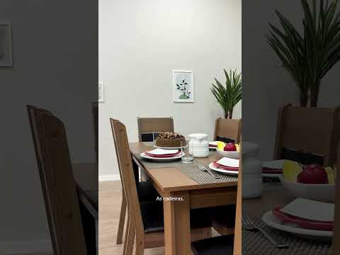 Conjunto Sala de Jantar Madesa Medelin Mesa Tampo de Madeira com 6 Cadeiras Rustic/Preto/Sintético Preto