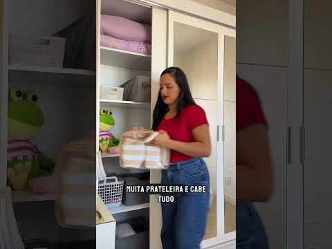 Guarda-Roupa Casal Madesa Austin 4 Portas de Correr com Espelhos 3 Gavetas Preto